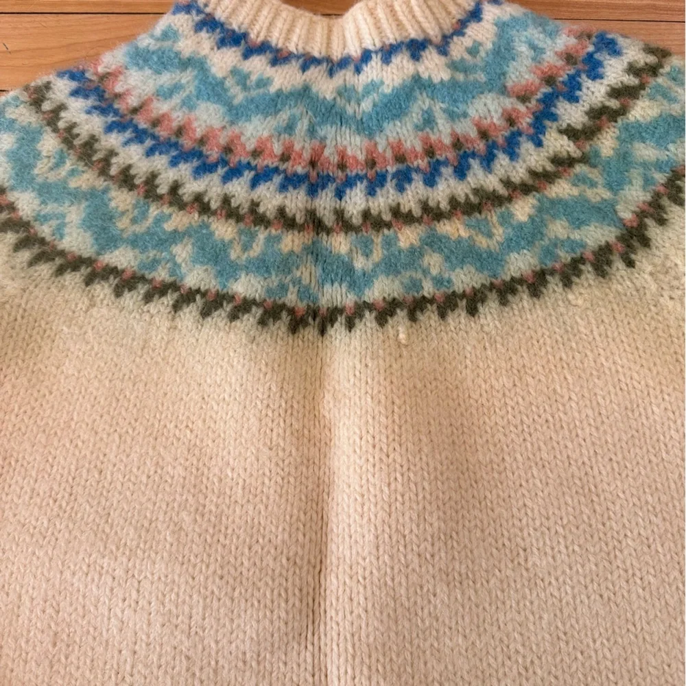 Handmade Vintage Cozy Cream Fair Isle Sweater - Picture 2 of 3